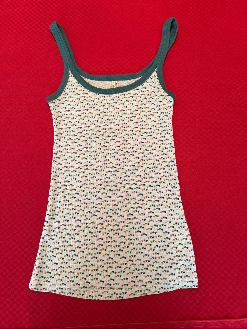 Y2K Old Navy White Tank with Teal Trim and Multicolor Heart Print